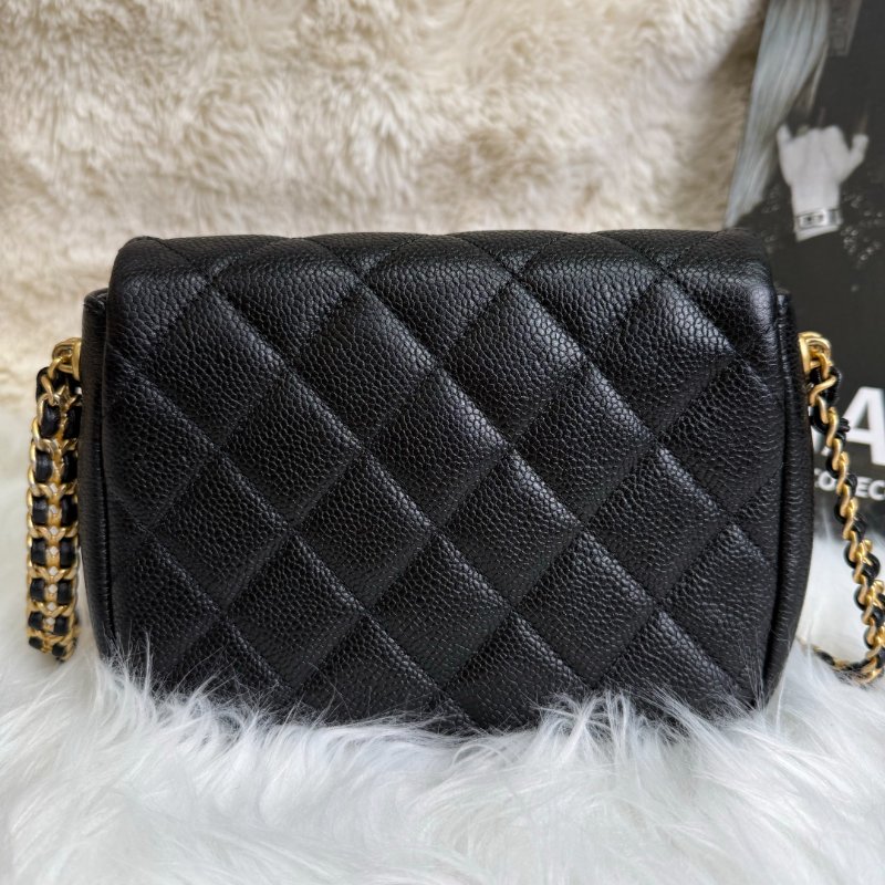 Chanel CLASSIC FLAP 方胖子 黑色 菱格紋 荔枝牛皮 18 金幣-2