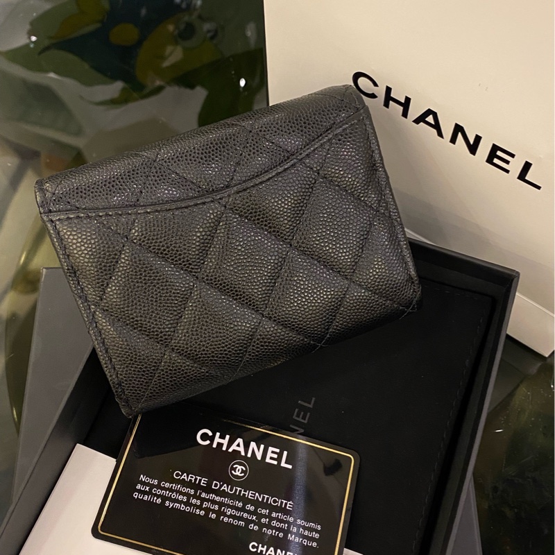 【全新】Chanel/香奈兒 黑金荔枝魚子醬三折錢包 31開 完美的經典黑金配色-1