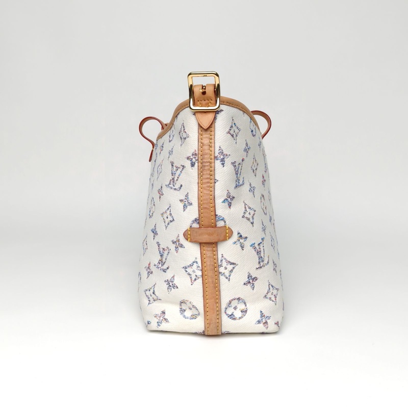 LOUIS VUITTON CARRYALL小號白色帆布金扣晶片航海系列肩背包-1