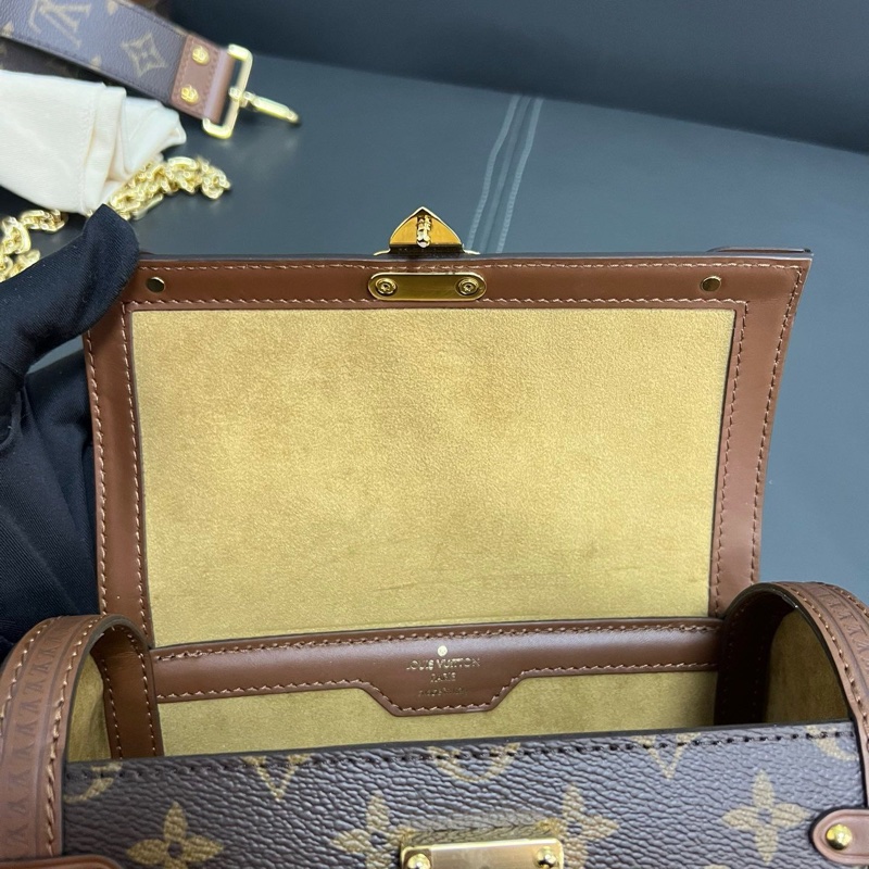 LV papillon trunk 老花巴比龍圓筒-6