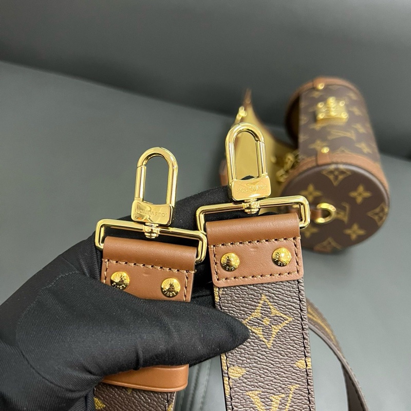 LV papillon trunk 老花巴比龍圓筒-9