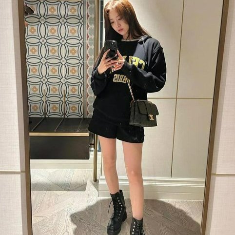 💎Han's house精品服飾💎CELINE 連帽 衛衣 帽T 男女共穿 義大利製現貨 S原價43000-8