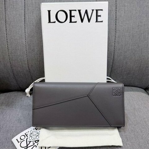 💎Han's house精品服飾💎LOEWE PUZZLE 拼接 長夾 西班牙製 原價25000