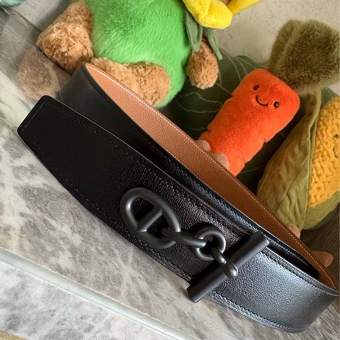 (9.5成新）Hermes 愛馬仕豬鼻子雙面皮帶