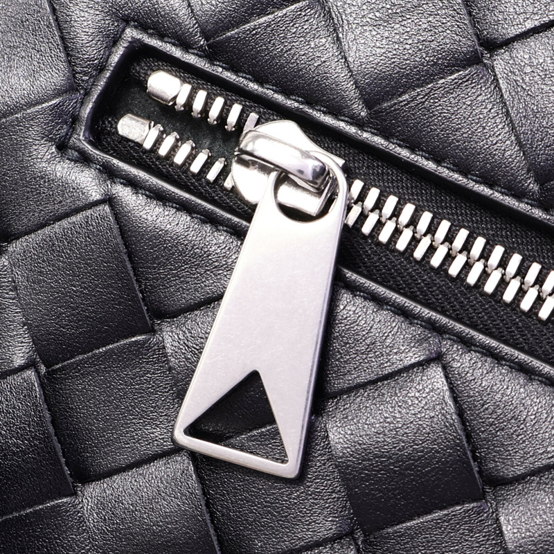 BOTTEGA VENETA 牛皮皮革Clutch Bag手拿包-6