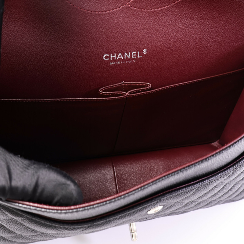 CHANEL 牛皮皮革Maxi Classic鏈帶肩背袋-4