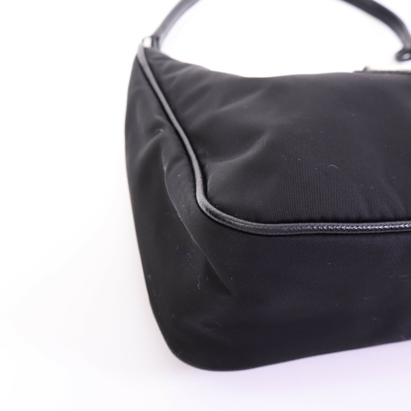 PRADA 尼龍Re-Edition 2005 Mini Bag肩背袋-10
