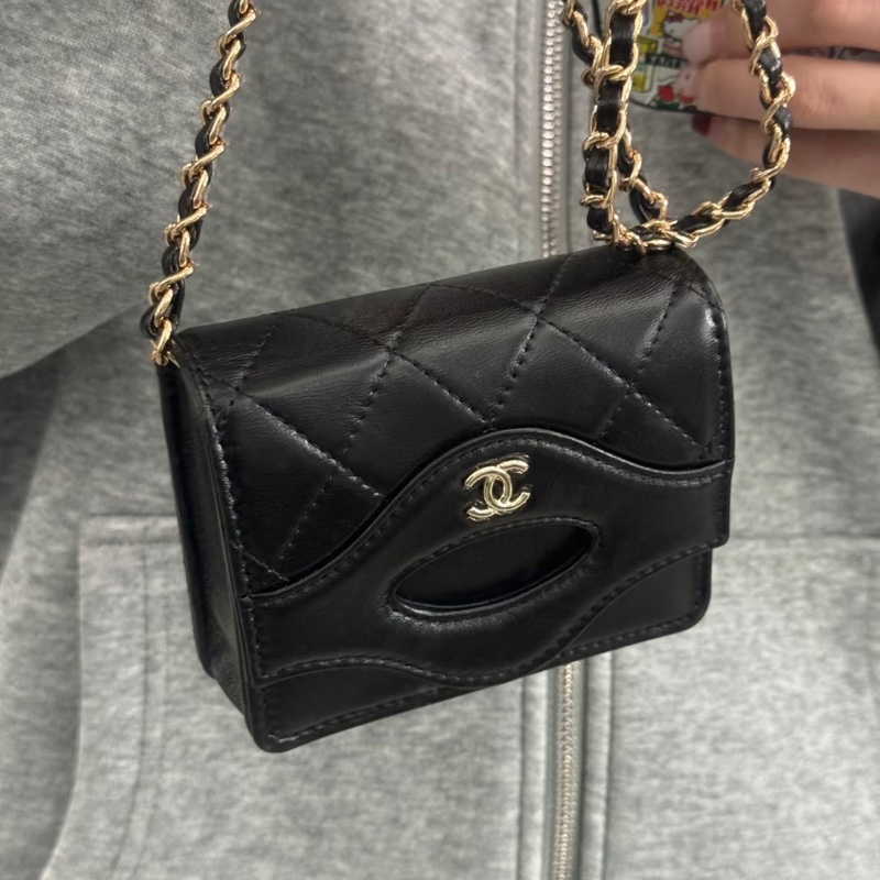 Chanel 黑金双C卡包-3
