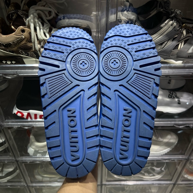 Lv trainer maxi 藍白胖丁Eu42-5