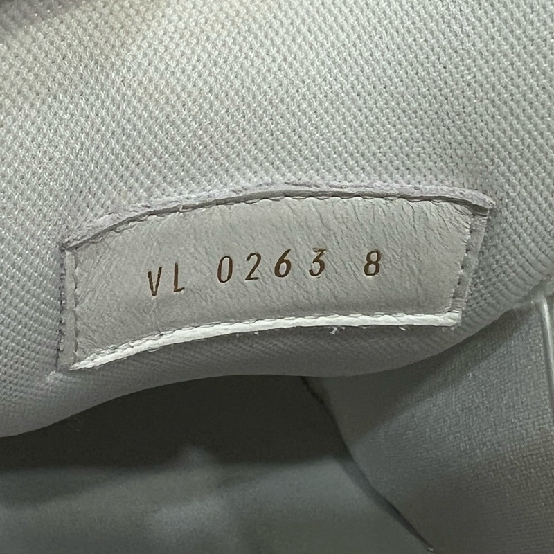Lv trainer maxi 藍白胖丁Eu42-6