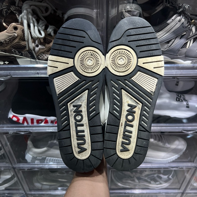 Lv trainer 黑白魔鬼粘Eu41-5