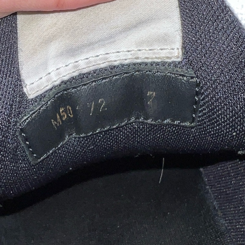 Lv trainer 黑白魔鬼粘Eu41-7