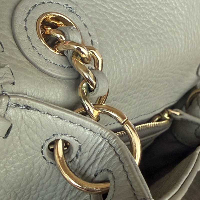 Tory Burch 大象灰小包-17