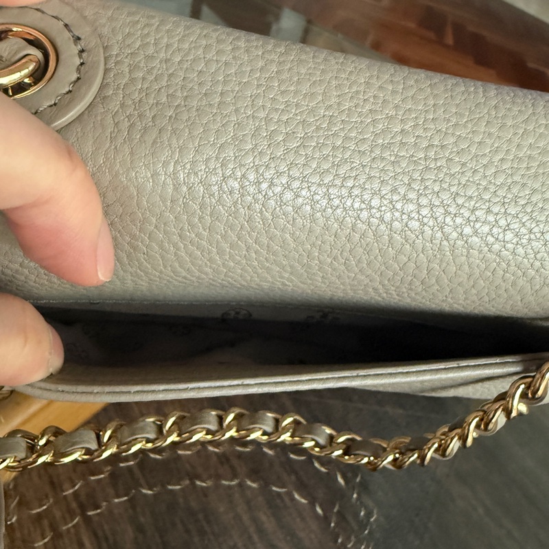 Tory Burch 大象灰小包-4