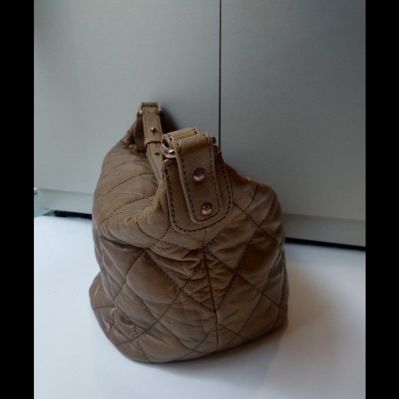 Chanel 泥土色皮革單把肩側包 hobo-12