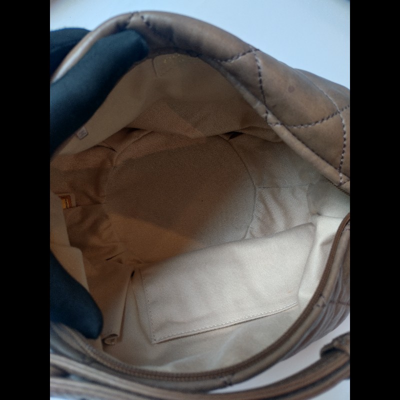 Chanel 泥土色皮革單把肩側包 hobo-15