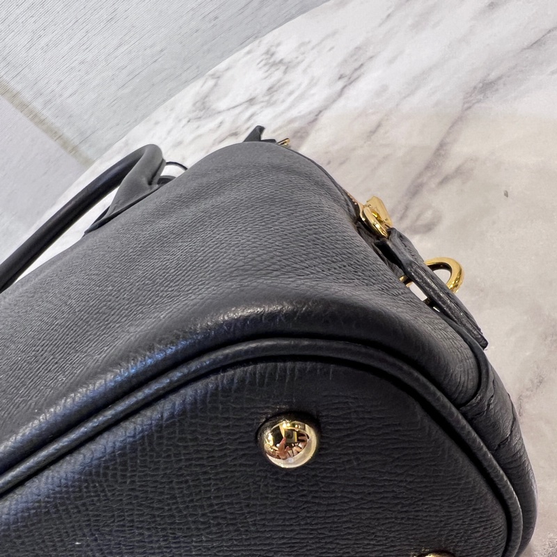 Hermes 89黑Epsom皮金釦Bolide25-9