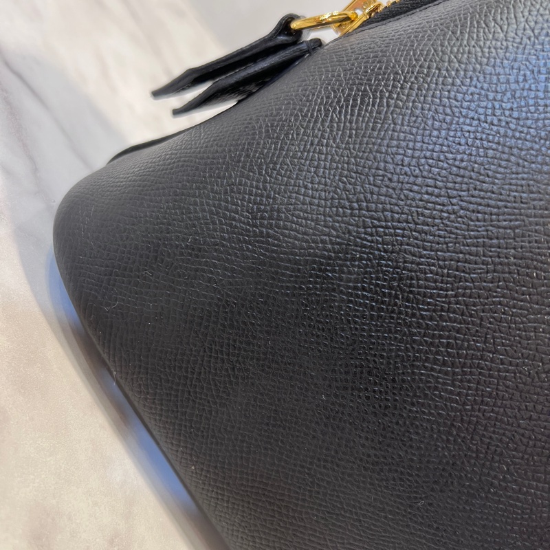 Hermes 89黑Epsom皮金釦Bolide25-17