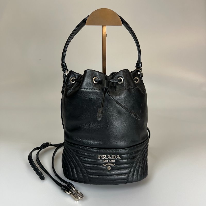 PRADA 1BH038 黑水桶-0