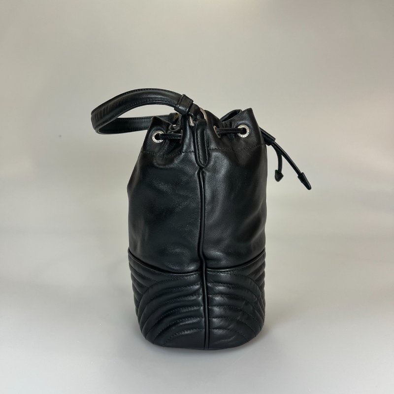 PRADA 1BH038 黑水桶-2