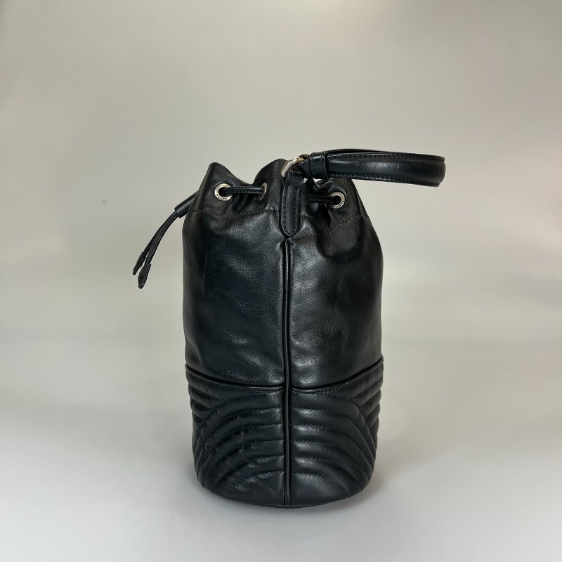 PRADA 1BH038 黑水桶-3