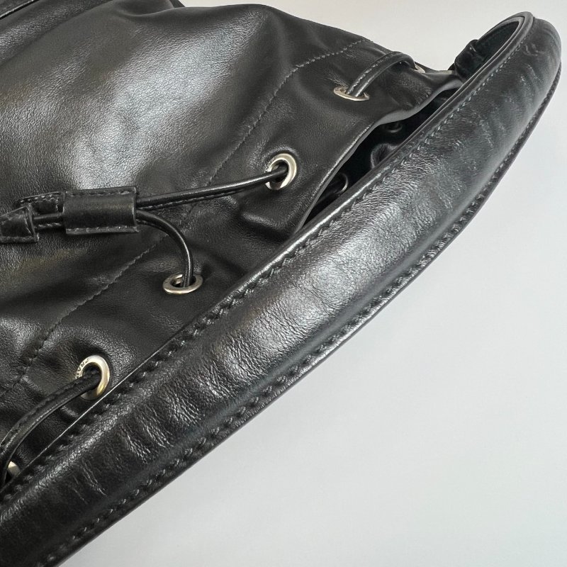 PRADA 1BH038 黑水桶-7