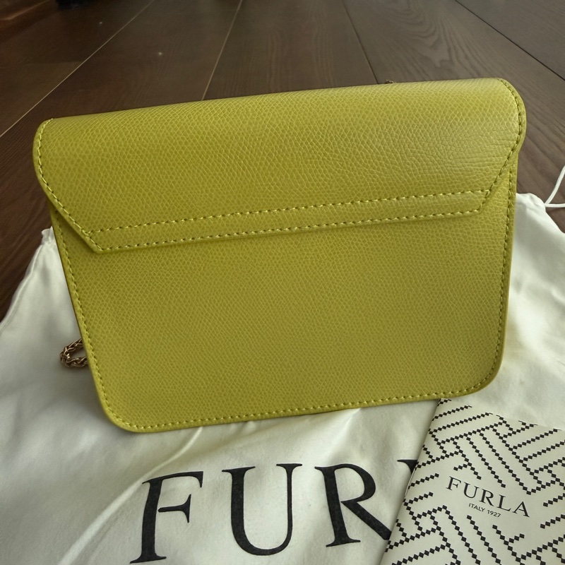 Furla 檸檬黃小包-7