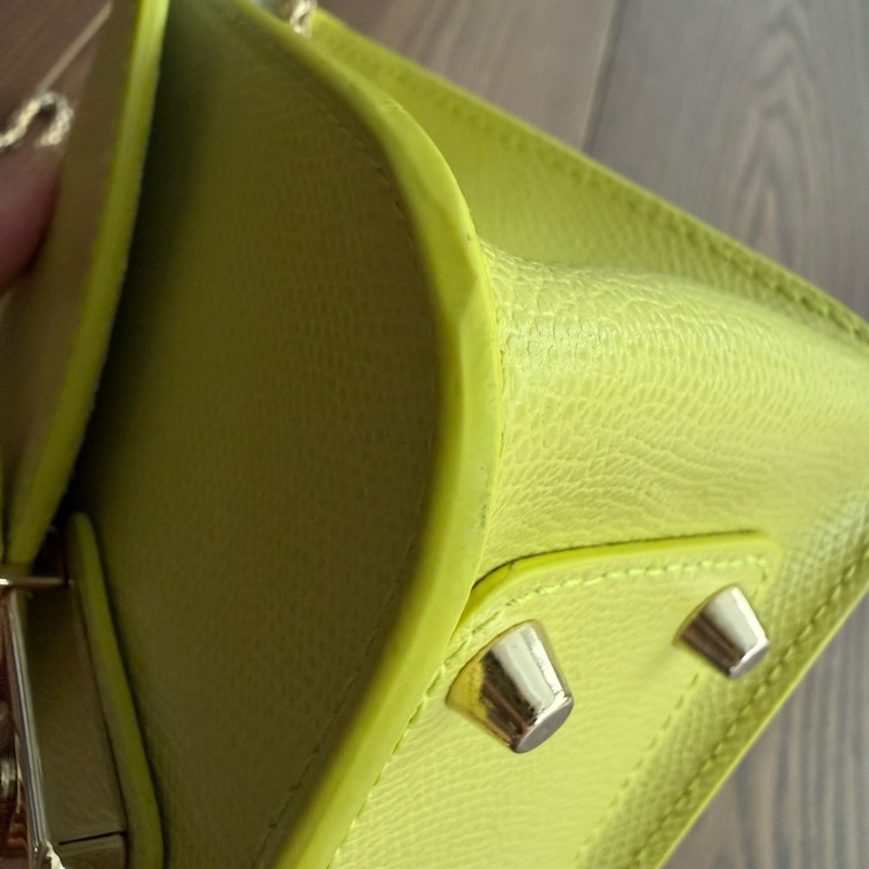 Furla 檸檬黃小包-8