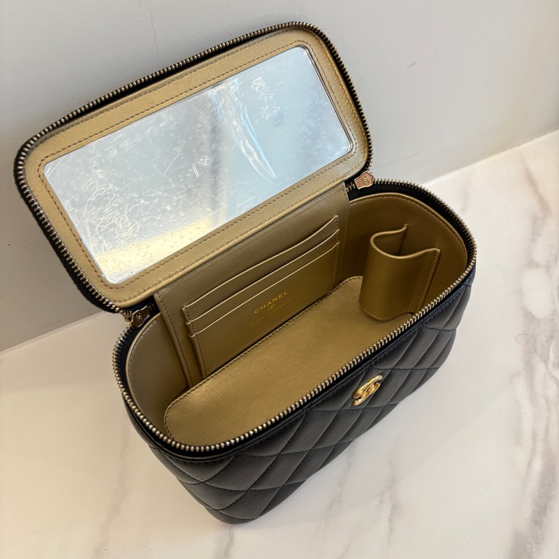 Chanel 金球方盒子-6