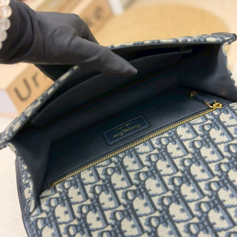 (每次上架都秒殺🔥)🏷Dior 迪奧.30 Montaigne 蒙田鏈帶包 中號-15