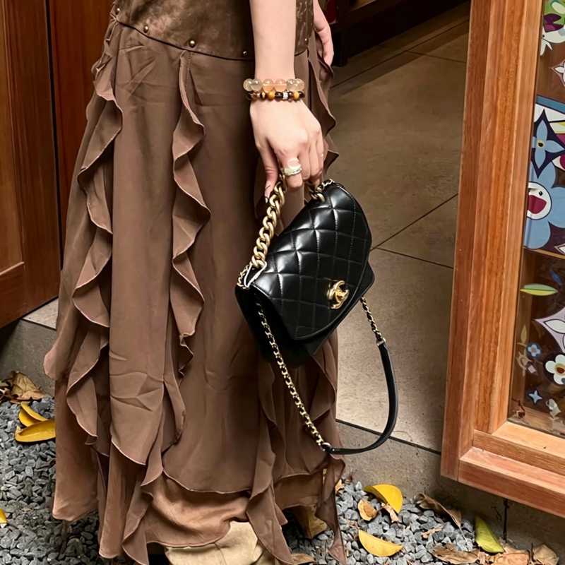 CHAEL香奈兒黑金孟買風琴郵差口蓋包小號🧘🏼♀️-24