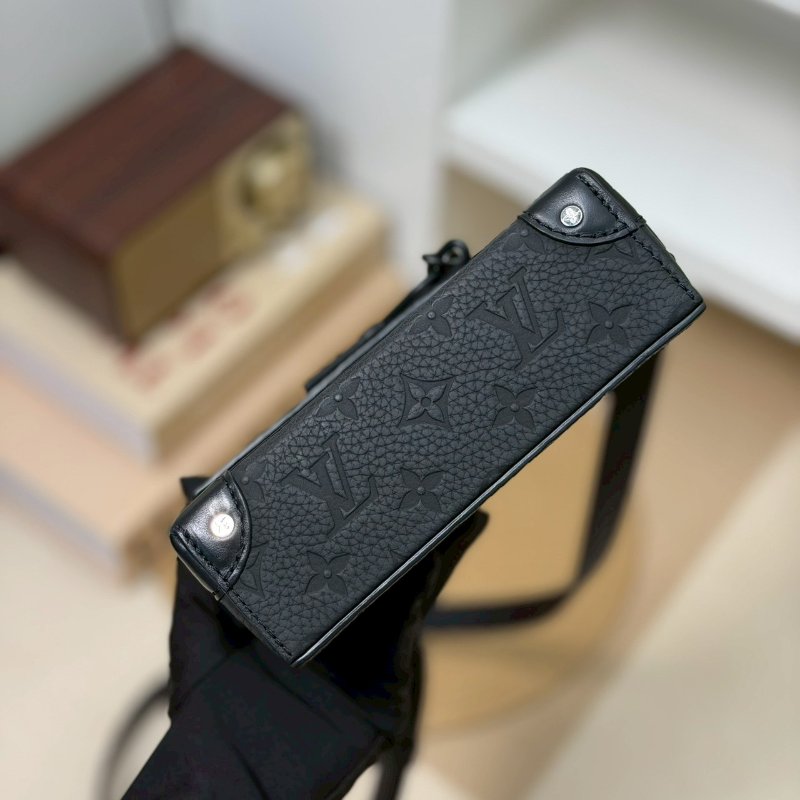 🏷️LV 路易威登.Steamer 黑壓紋盒子包 芯片款 M81746 /客人寄賣-12