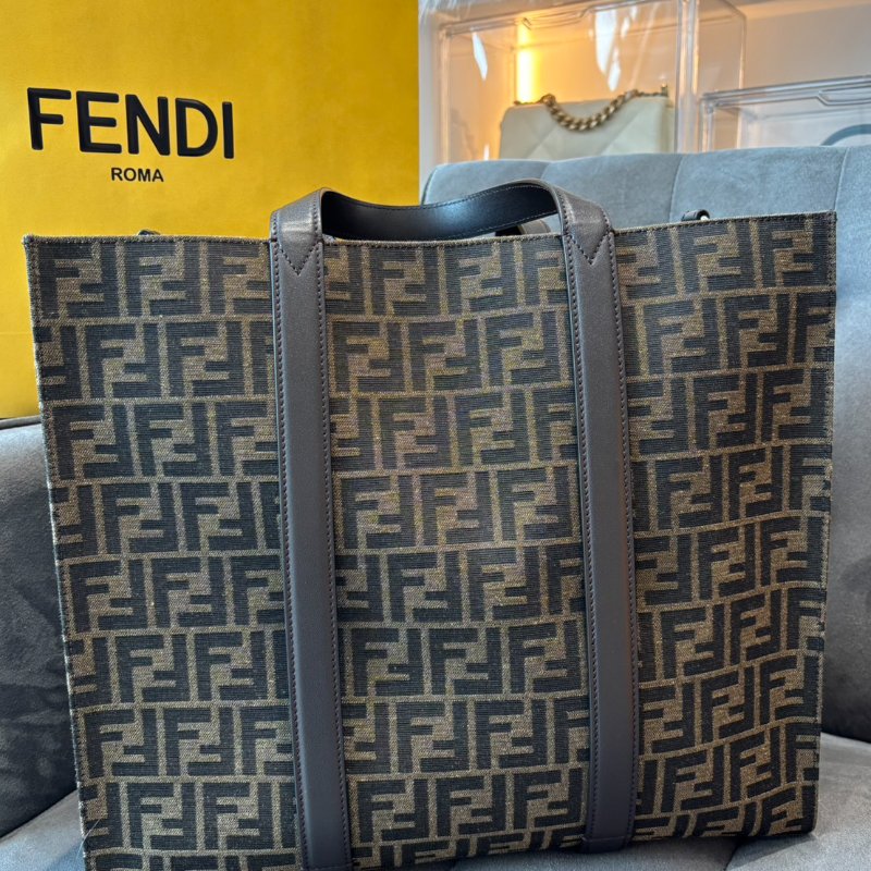 FENDI Shopper FF 提花布料拼接小牛皮托特包-0