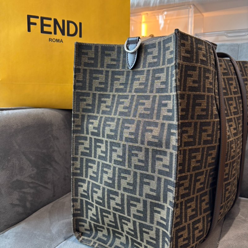 FENDI Shopper FF 提花布料拼接小牛皮托特包-1