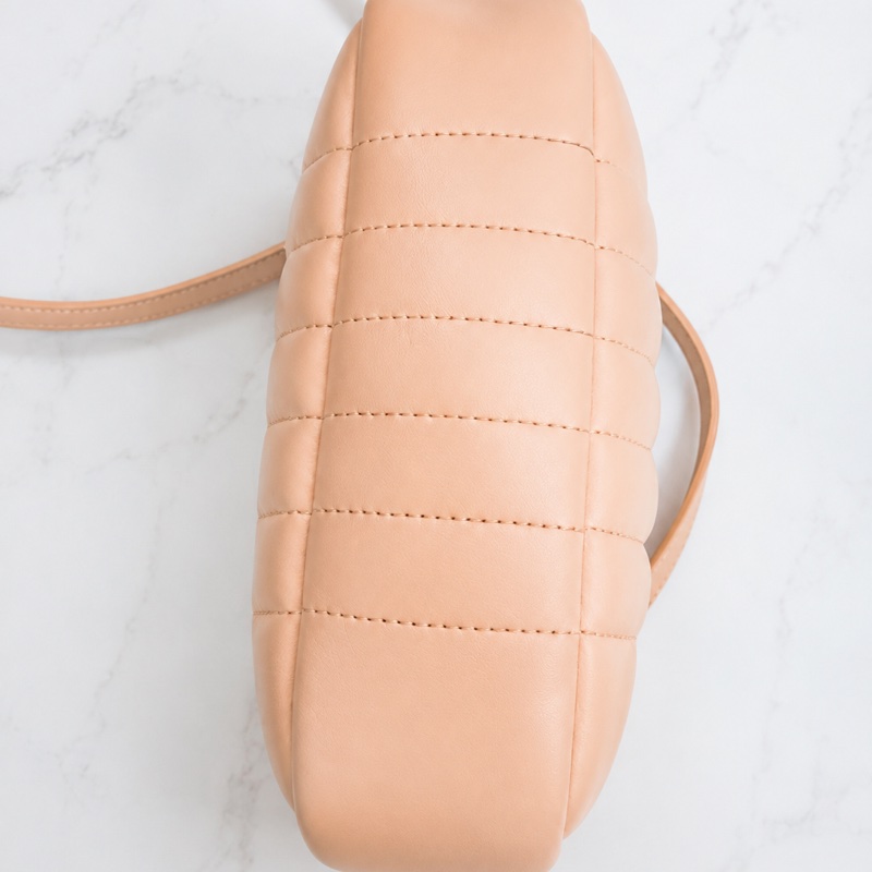 Burberry TB 菱格小方包 / 相機包-7