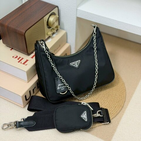 🏷Prada 普拉達．Re-Edition 2005 Hobo 三合一/客人寄賣