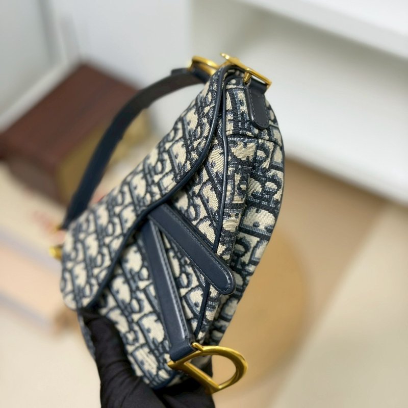 (專櫃17萬多😨)🏷Dior 迪奧.Saddle Mini 馬鞍包-5