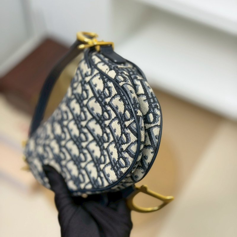 (專櫃17萬多😨)🏷Dior 迪奧.Saddle Mini 馬鞍包-7