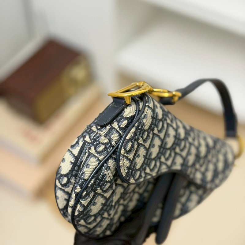 (專櫃17萬多😨)🏷Dior 迪奧.Saddle Mini 馬鞍包-8