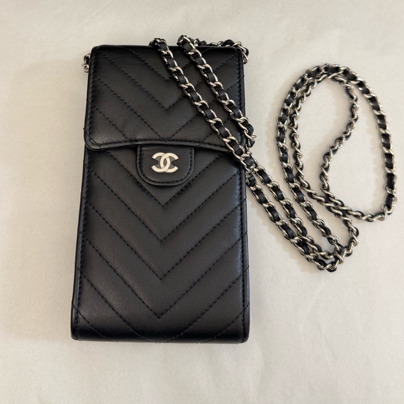 99新chanel香奈兒 黑色銀扣羊皮V紋手機包單肩斜挎包 31開無卡-0