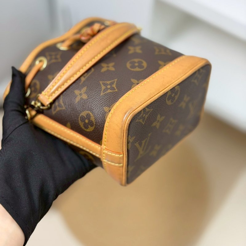 (甜價!粗用不心疼❤️❤️)🏷LV 路易威登.Nano Noe 老花小水桶 M81266-4