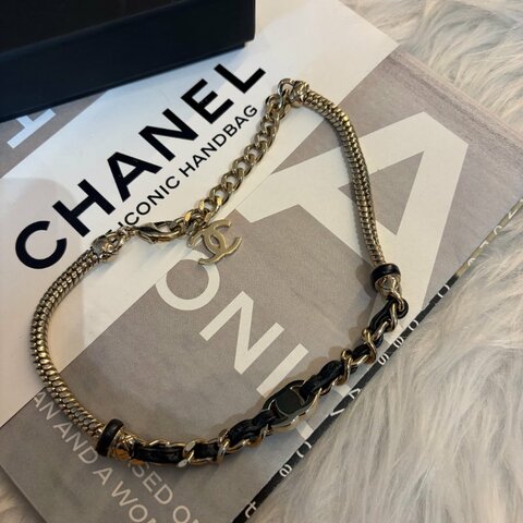CHANEL 皮穿鏈造型項鍊