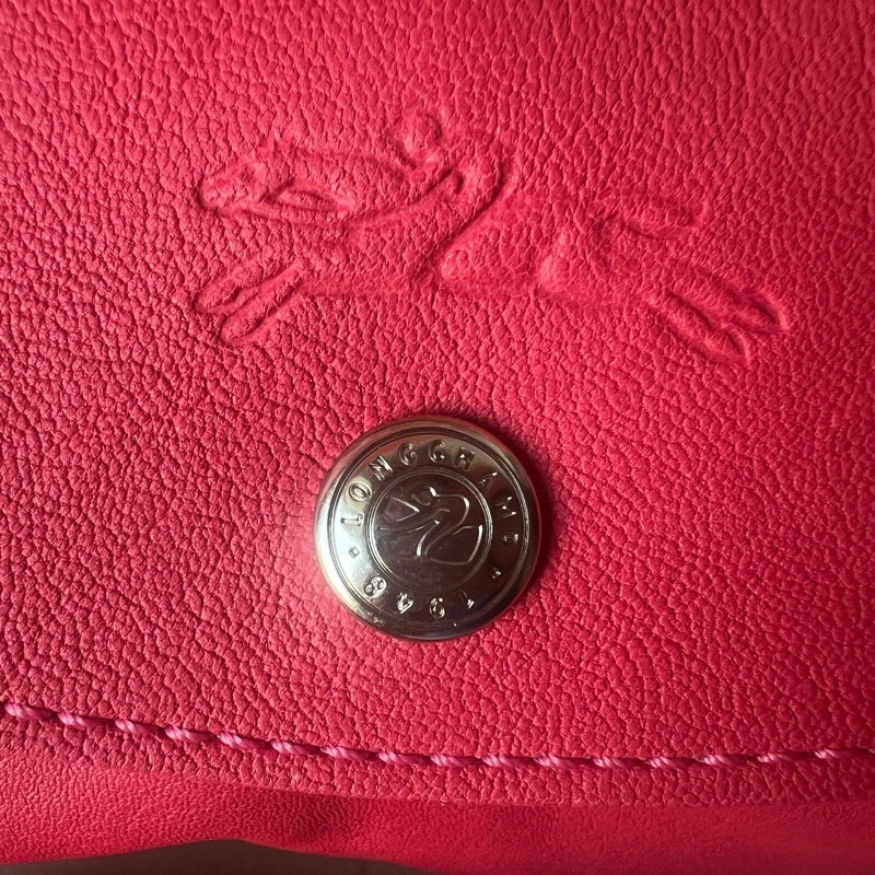Longchamp 桃紅可折疊皮革款長背帶輕便包-30