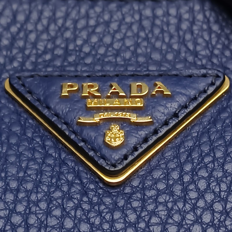 PRADA 藍色牛皮斜挎包-4