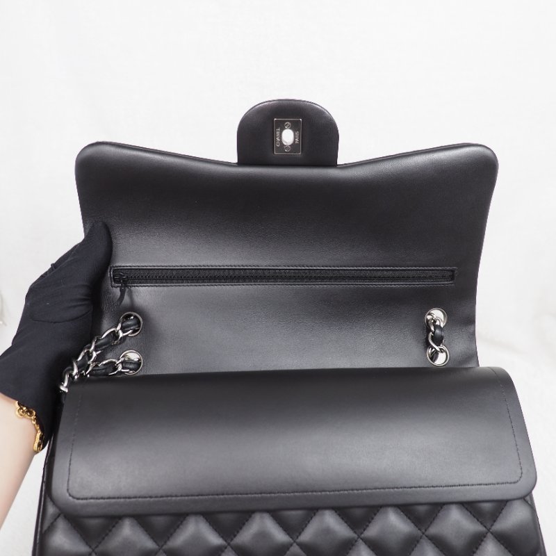 Chanel CF30 jumbo Classic flap 香奈兒黑色銀扣羊皮翻蓋包-15