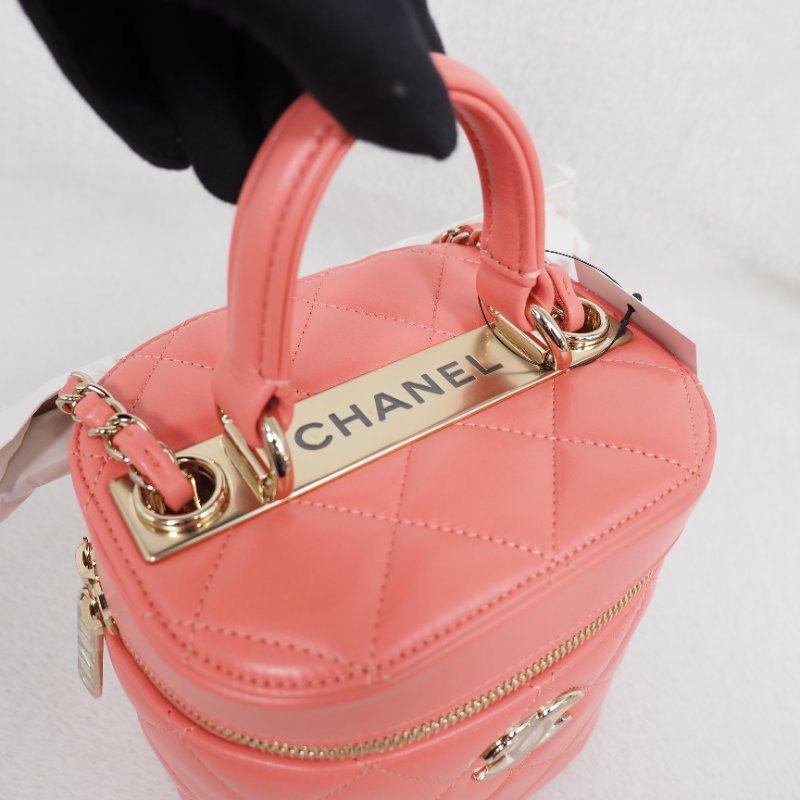 Chanel Trendy CC Vanity Case 香奈兒蜜桃粉金牌化妝盒子包-1
