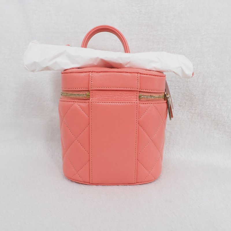 Chanel Trendy CC Vanity Case 香奈兒蜜桃粉金牌化妝盒子包-8