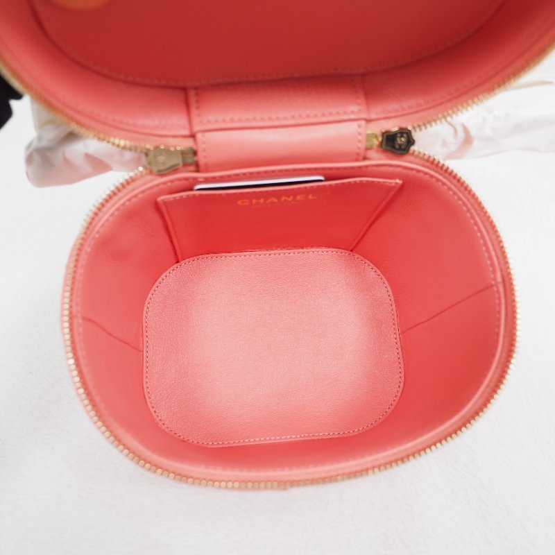 Chanel Trendy CC Vanity Case 香奈兒蜜桃粉金牌化妝盒子包-14
