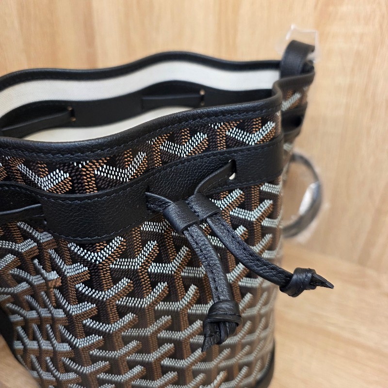 [品況新價甜免等候代購現貨出🥰] Goyard黑老花銀釦Petit Flot Bucket束口斜背水桶包-7