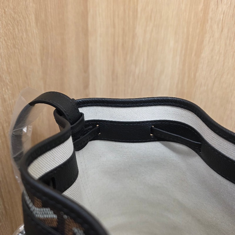 [品況新價甜免等候代購現貨出🥰] Goyard黑老花銀釦Petit Flot Bucket束口斜背水桶包-17